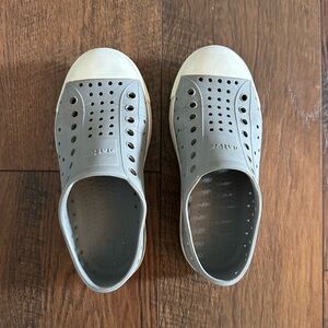 Native shoes FREE with bundle